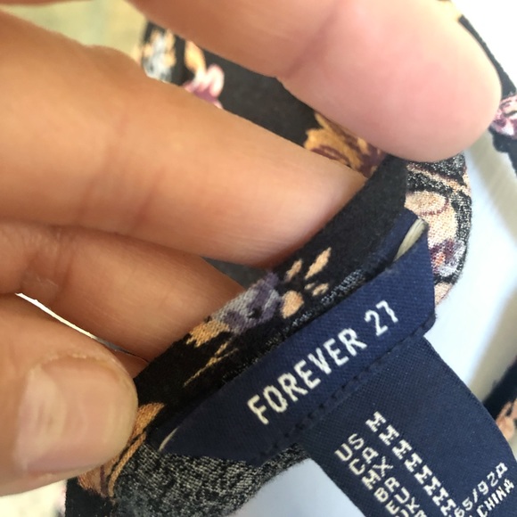 Forever 21 flower print blouse/size M - Picture 5 of 5